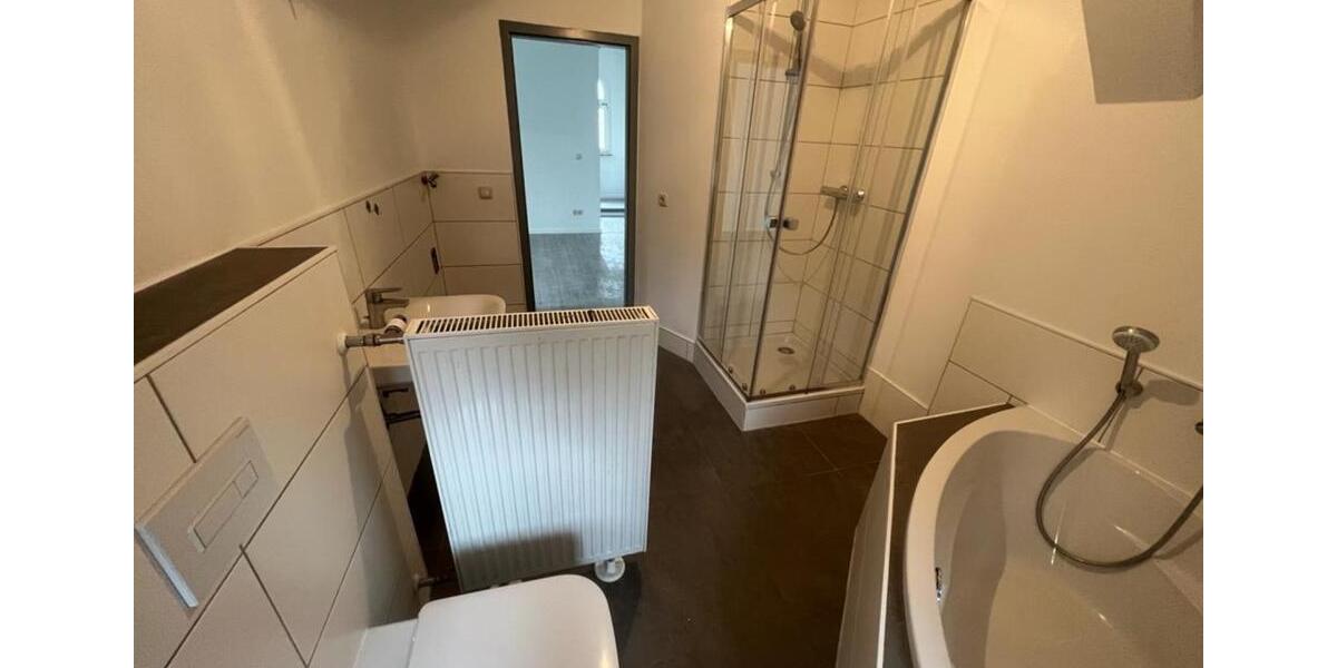 Dachgeschoßwohnung Greiz - 3 Zimmer, 78 m&sup2;, 468&euro; | Angebot:25543324