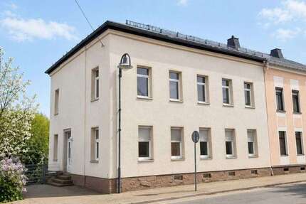 Haus Lengenfeld - 8 Zimmer, 165 m&sup2;, 130.000&euro; | Angebot:26754999