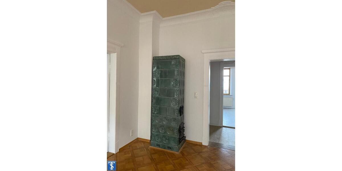 Etagenwohnung Plauen Bahnhofsvorstadt - 4 Zimmer, 105 m&sup2;, 600&euro; | Angebot:20200948