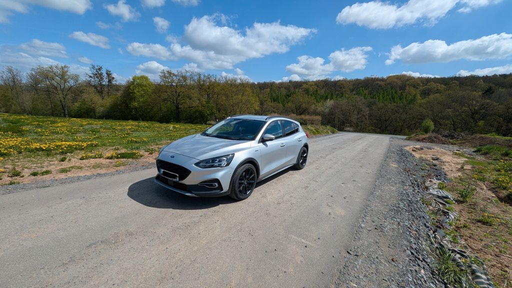 Ford Focus 100.000 km 16.200 &euro; Berga-Wünschendorf 07980