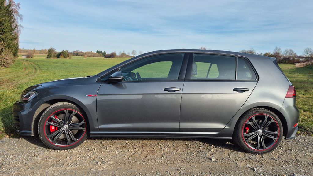 VW Golf 103.000 km 19.900 &euro; Schleiz 07907