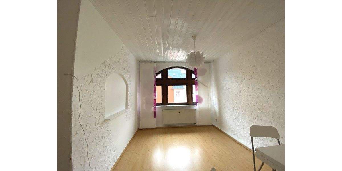 Etagenwohnung Plauen Ostvorstadt - 2 Zimmer, 66 m&sup2;, 390&euro; | Angebot:25800327