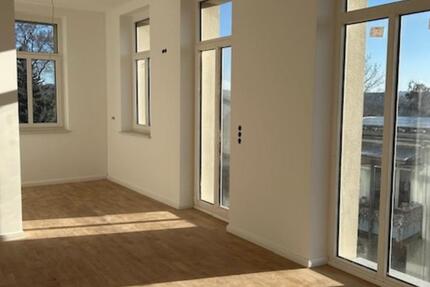 Wohnung Plauen - 3 Zimmer, 87 m&sup2;, 799&euro; | Angebot:24604154