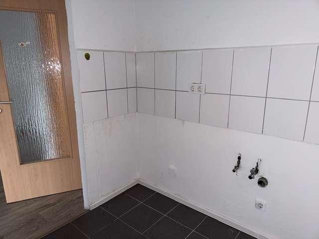 Etagenwohnung Plauen Alt Chrieschwitz - 3 Zimmer, 56 m&sup2;, 282&euro; | Angebot:25782390