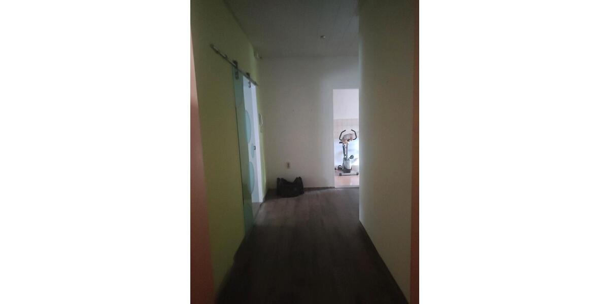 Mehrfamilienhaus, Wohnhaus Netzschkau - 4 Zimmer, 147 m&sup2;, 60.000&euro; | Angebot:26545256