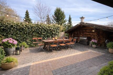 Wohnung Auerbach/Vogtland Vogtland - 6 Zimmer, 175 m&sup2;, 1.300&euro; | Angebot:26048422