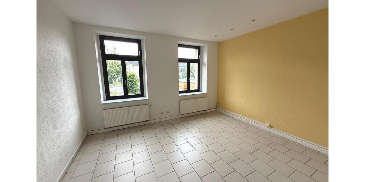 Erdgeschoßwohnung Reichenbach im Vogtland - 2 Zimmer, 70 m&sup2;, 330&euro; | Angebot:21558276