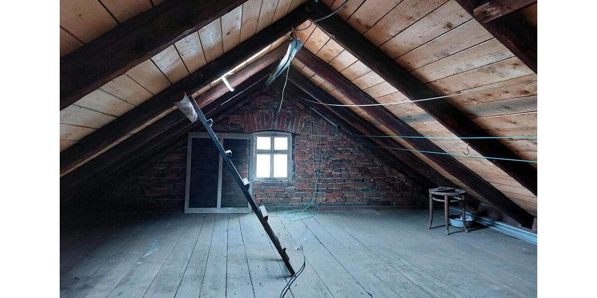 Einfamilienhaus Markneukirchen - 6 Zimmer, 200 m&sup2;, 98.000&euro; | Angebot:25364614