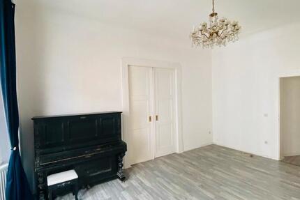 Wohnung Hof Altstadt - 3 Zimmer, 70 m&sup2;, 750&euro; | Angebot:26653339