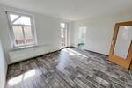 Etagenwohnung Reichenbach im Vogtland - 3 Zimmer, 71 m&sup2;, 425&euro; | Angebot:25442741