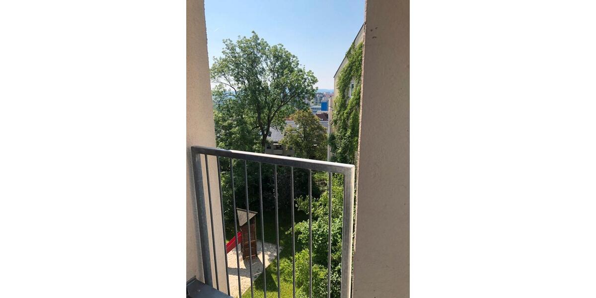 Etagenwohnung Plauen - 1.5 Zimmer, 28 m&sup2;, 29.000&euro; | Angebot:27270868