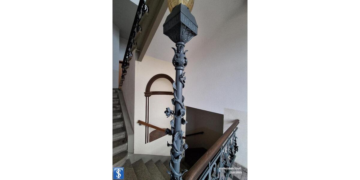 Etagenwohnung Plauen Bahnhofsvorstadt - 2 Zimmer, 61 m&sup2;, 290&euro; | Angebot:19433140