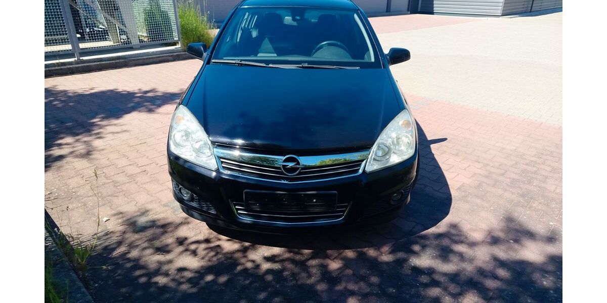 Opel Astra 153.000 km 2.200 &euro; Plauen 08527