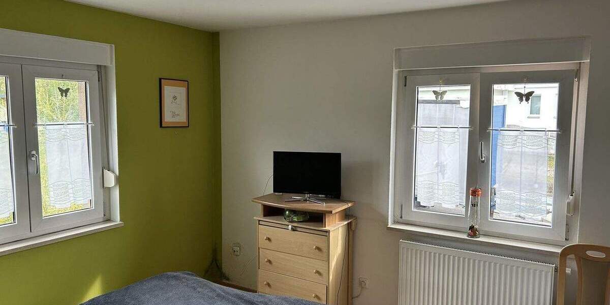 Einfamilienhaus Auerbach Schnarrtanne - 8 Zimmer, 145 m&sup2;, 210.000&euro; | Angebot:25662133