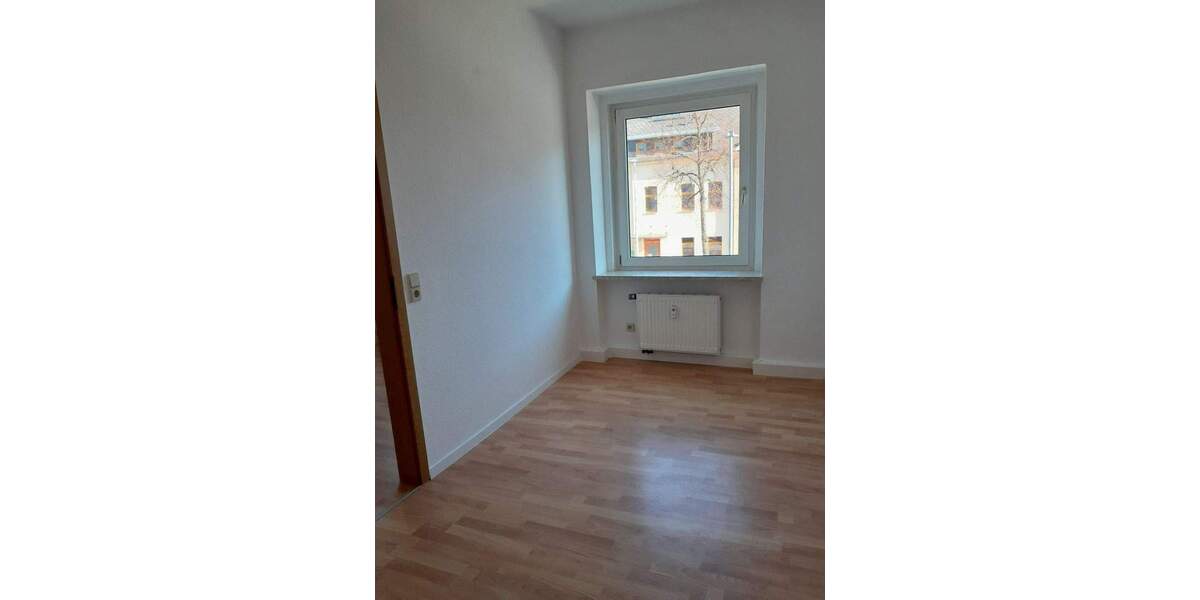 Etagenwohnung Plauen Stadtmitte - 3 Zimmer, 56 m&sup2;, 320&euro; | Angebot:26105775