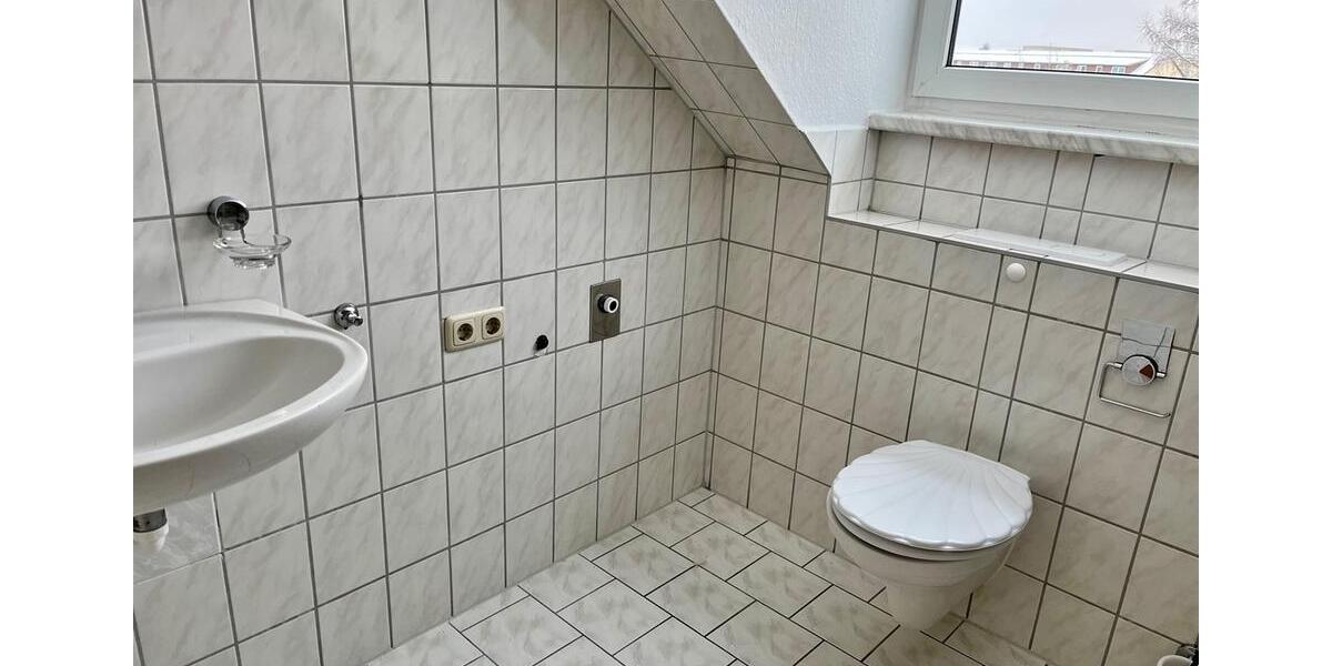 Etagenwohnung Oelsnitz (Vogtland) - 4 Zimmer, 86 m&sup2;, 472&euro; | Angebot:24663735