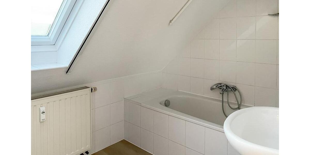 Etagenwohnung Schleiz - 2 Zimmer, 35 m&sup2;, 275&euro; | Angebot:24783927