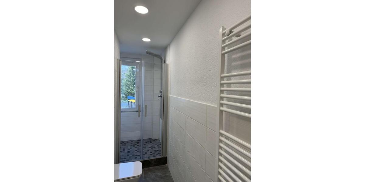 Etagenwohnung Lengenfeld - 3 Zimmer, 62 m&sup2;, 385&euro; | Angebot:25628122