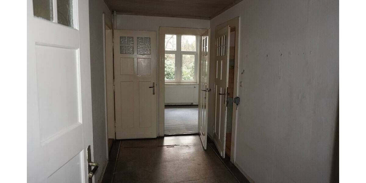 Mehrfamilienhaus, Wohnhaus Adorf - 8 Zimmer, 200 m&sup2;, 121.000&euro; | Angebot:25997740