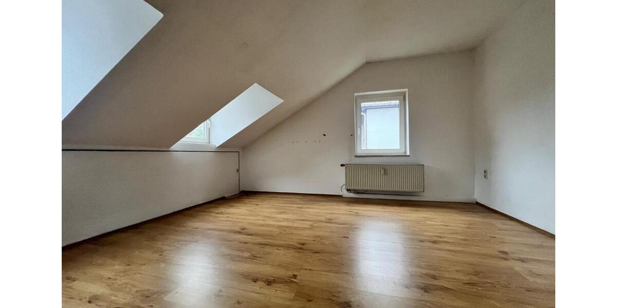 Etagenwohnung Klingenthal - 2 Zimmer, 70 m&sup2;, 345&euro; | Angebot:18941266