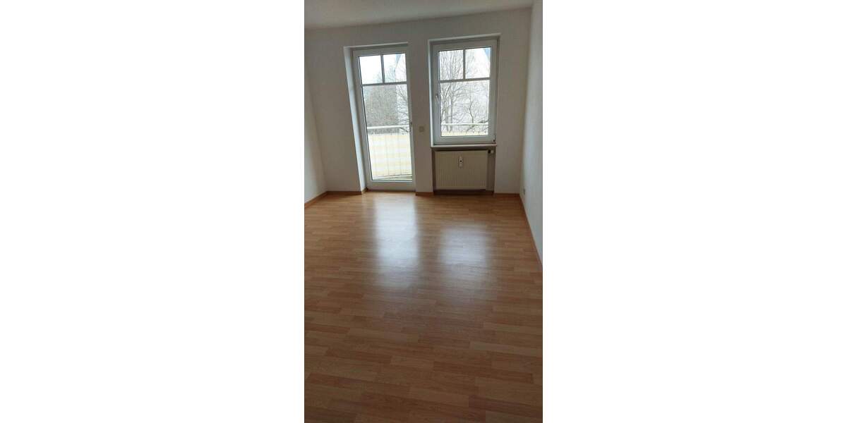 Etagenwohnung Plauen Westend - 2 Zimmer, 50 m&sup2;, 326&euro; | Angebot:25747159