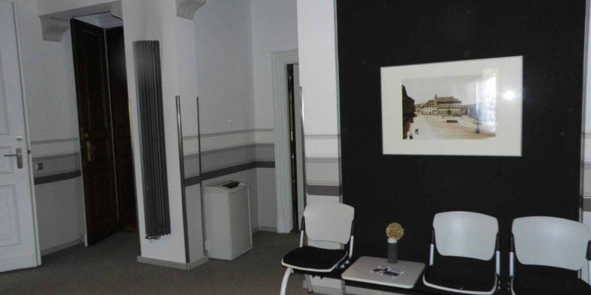 Gewerbeobjekt Reichenbach - 3 Zimmer, 60 m&sup2;, 480&euro; | Angebot:25662883