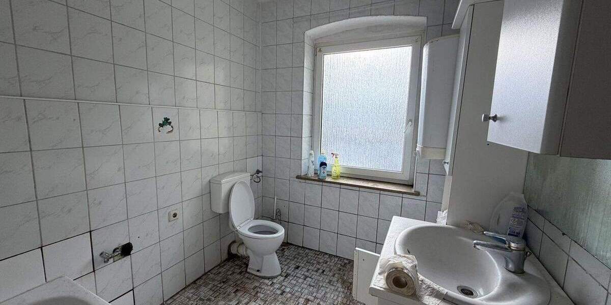 Mehrfamilienhaus, Wohnhaus Rehau - 1 Zimmer, 187 m&sup2;, 175.000&euro; | Angebot:25665907