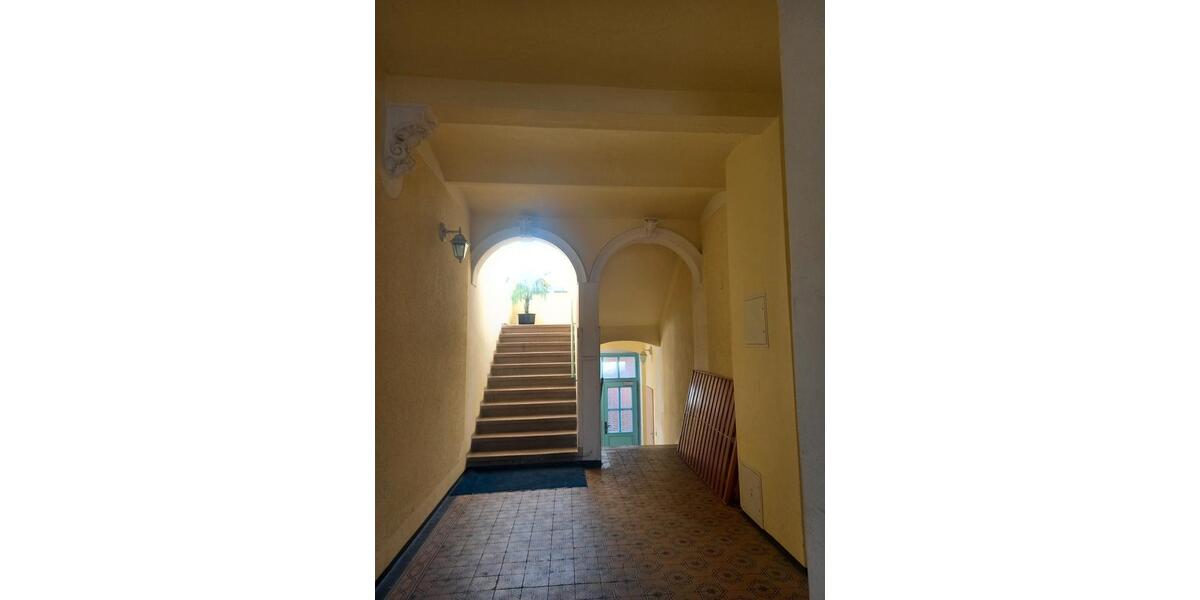 Etagenwohnung Plauen - 18 Zimmer, 433 m&sup2;, 395.000&euro; | Angebot:26661452