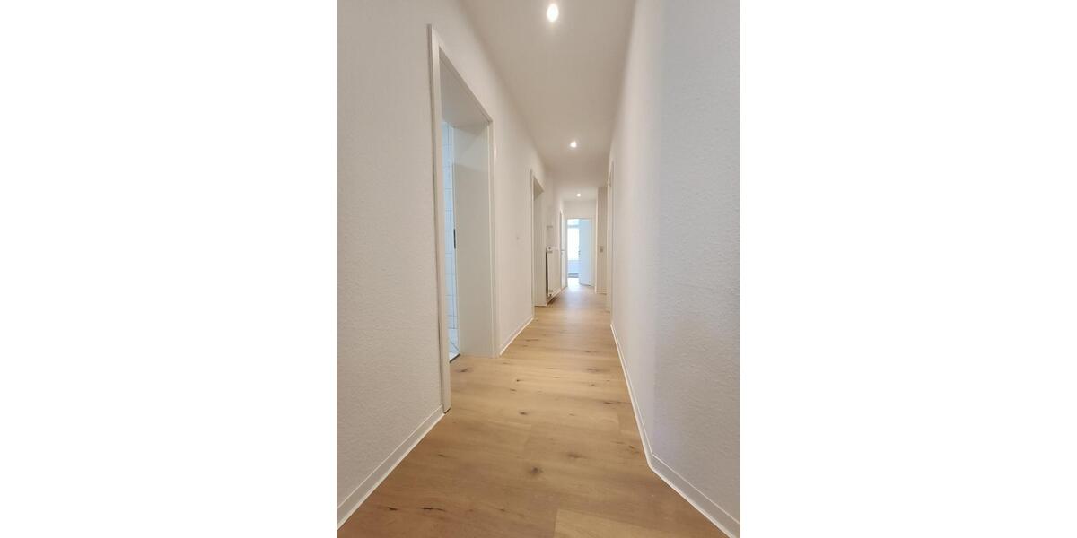 Etagenwohnung Auerbach/Vogtland Vogtland - 3 Zimmer, 106 m&sup2;, 630&euro; | Angebot:25951420