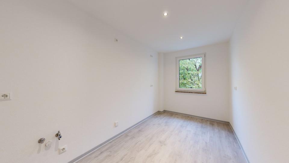 Etagenwohnung Reichenbach im Vogtland - 2 Zimmer, 60 m&sup2;, 405&euro; | Angebot:25080846