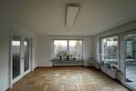 Einfamilienhaus Hof Christiansreuth - 9 Zimmer, 200 m&sup2;, 1.500&euro; | Angebot:26634673