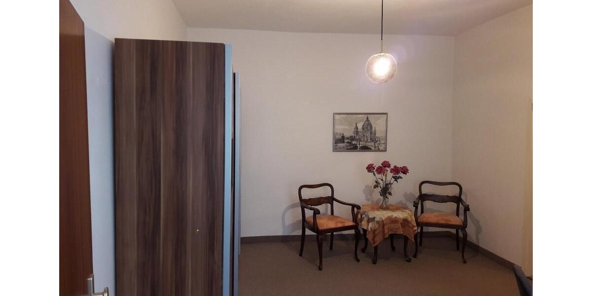 Etagenwohnung Hof Altstadt - 3 Zimmer, 68 m&sup2;, 495&euro; | Angebot:25321421