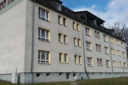 Wohnung Pöhl - 3 Zimmer, 56 m&sup2;, 30.000&euro; | Angebot:23664448