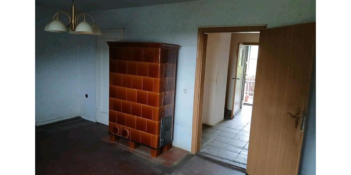 Reihenhaus Weischlitz - 7 Zimmer, 80 m&sup2;, 69.500&euro; | Angebot:26600960