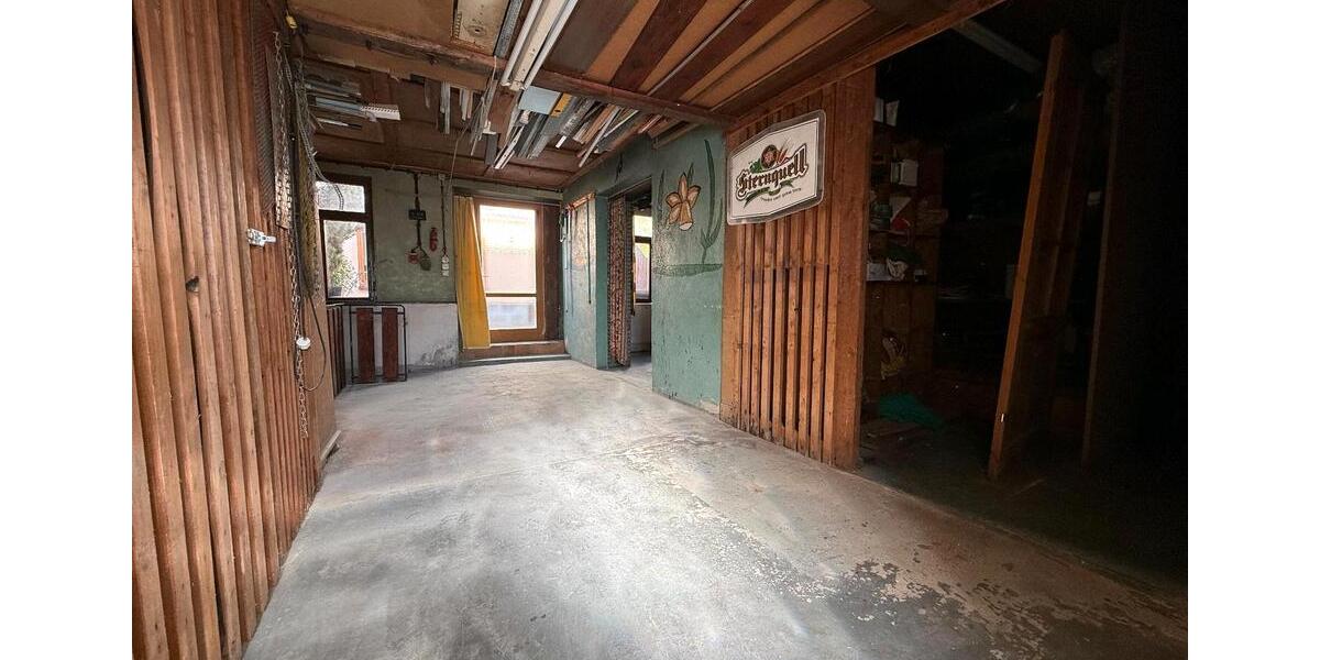 Doppelhaushälfte Treuen - 12 Zimmer, 150 m&sup2;, 185.000&euro; | Angebot:25656852