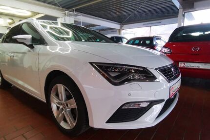 Seat Leon 74.948 km 14.490 &euro; Hof 95032
