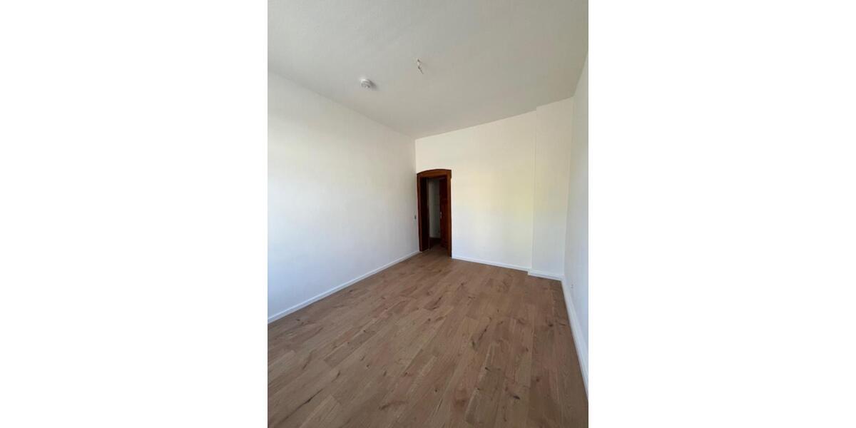 Erdgeschoßwohnung Reichenbach im Vogtland - 1 Zimmer, 37 m&sup2;, 230&euro; | Angebot:25852903