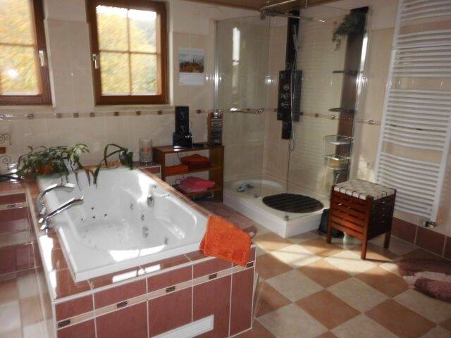Einfamilienhaus Klingenthal Brunndöbra - 7 Zimmer, 135 m&sup2;, 99.000&euro; | Angebot:26391848