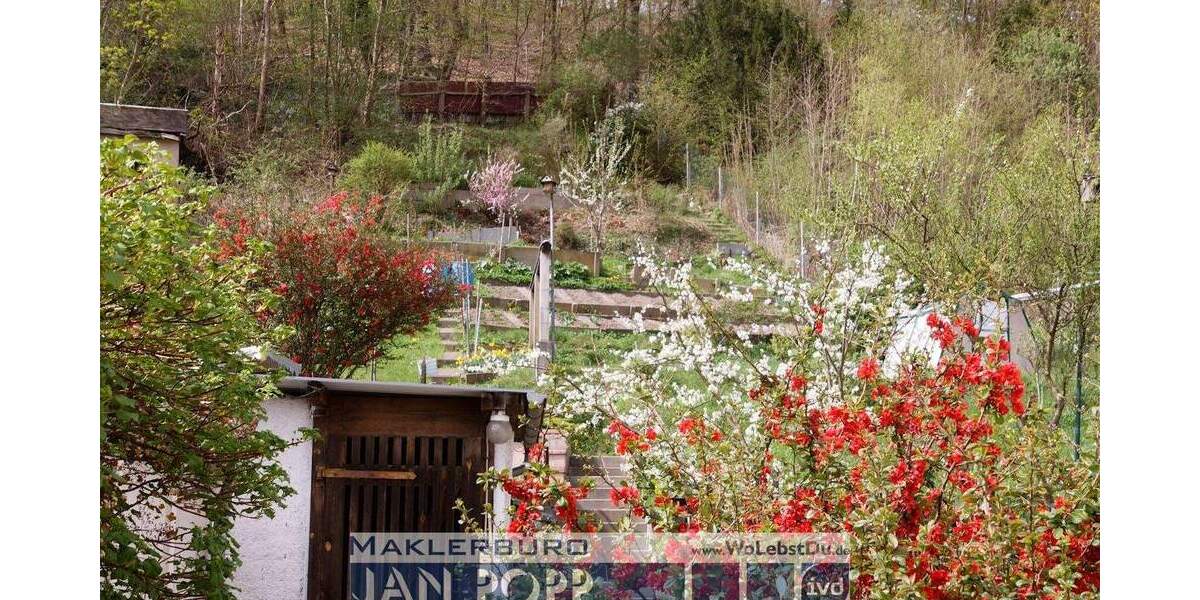 Etagenwohnung Greiz - 3 Zimmer, 82 m&sup2;, 599&euro; | Angebot:25678434