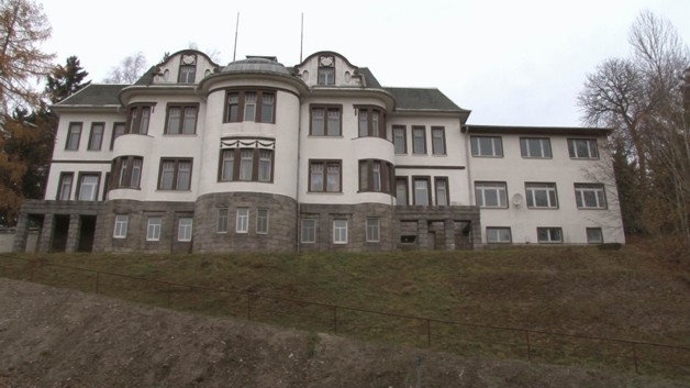 Villa aus der Jugendstilzeit im Vogtland - Gewerbeobjekt Lengenfeld | Angebot:19801462