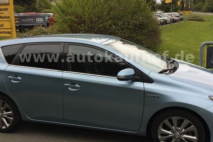 Toyota Auris 143.000 km 8.900 &euro; Neuensalz - Mechelgrün 08541