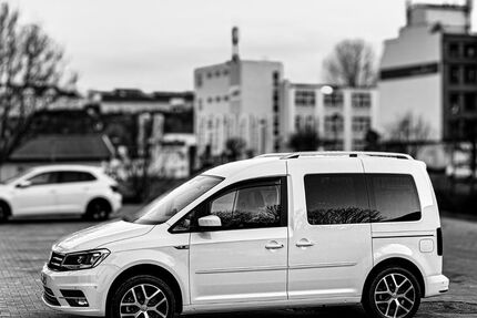 VW Caddy 67.600 km 20.999 &euro; Plauen 08525