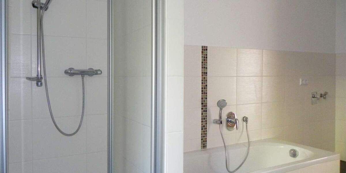 Etagenwohnung Greiz - 2 Zimmer, 55 m&sup2;, 360&euro; | Angebot:25666534