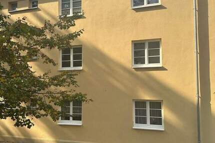 Wohnung Plauen Reusa - 3 Zimmer, 62 m&sup2;, 31.000&euro; | Angebot:25688655