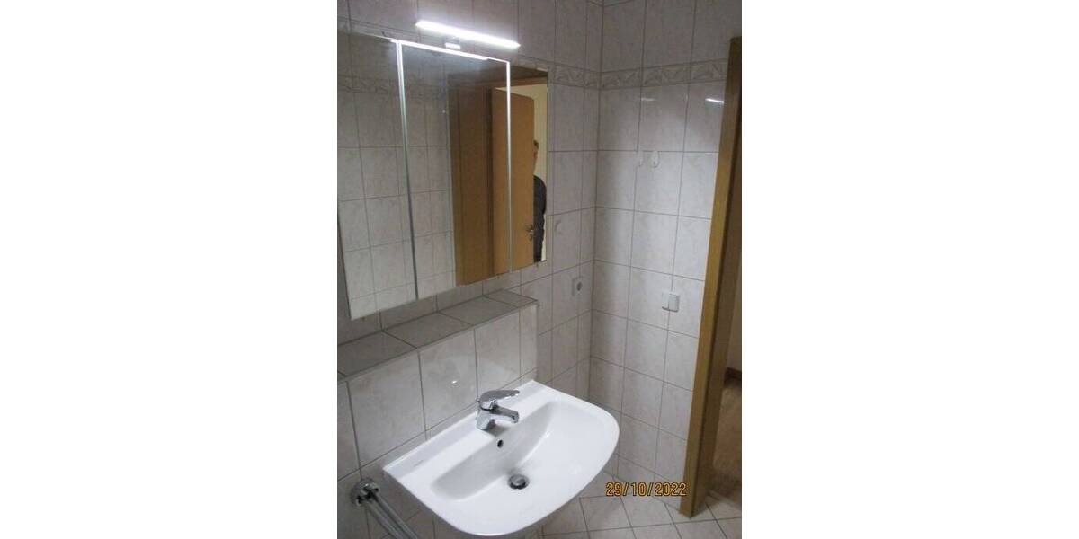 Etagenwohnung Plauen Südvorstadt - 2 Zimmer, 54 m&sup2;, 270&euro; | Angebot:25688841