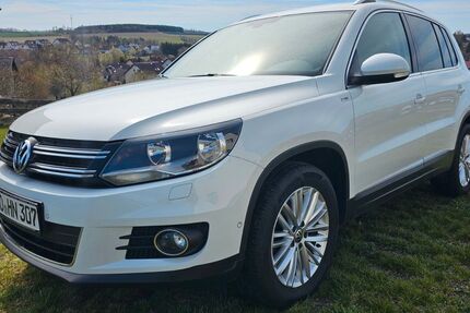 VW Tiguan 93.000 km 12.999 &euro; Döhlau 95182