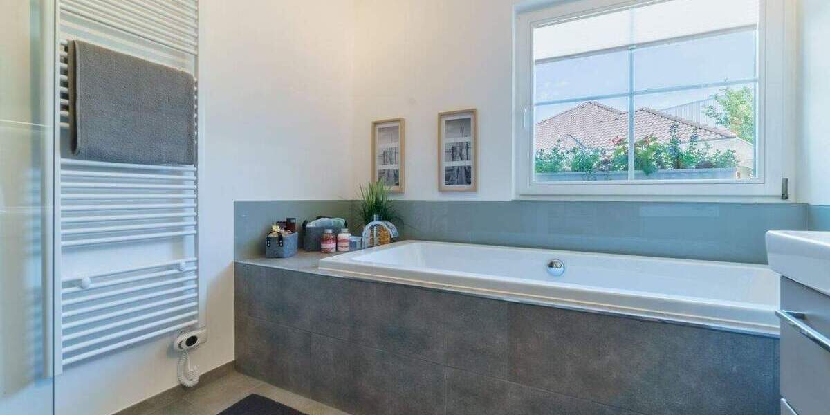 Bungalow Plauen Vogtl Stadtmitte - 4 Zimmer, 142 m&sup2;, 286.919&euro; | Angebot:25799268