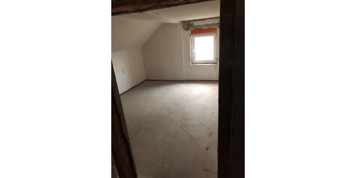 Einfamilienhaus Rodewisch - 7 Zimmer, 165 m&sup2;, 62.799&euro; | Angebot:25864210