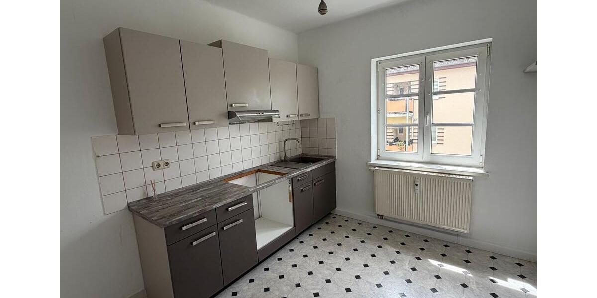 Etagenwohnung Plauen Alt Chrieschwitz - 3 Zimmer, 63 m&sup2;, 57.000&euro; | Angebot:26866468