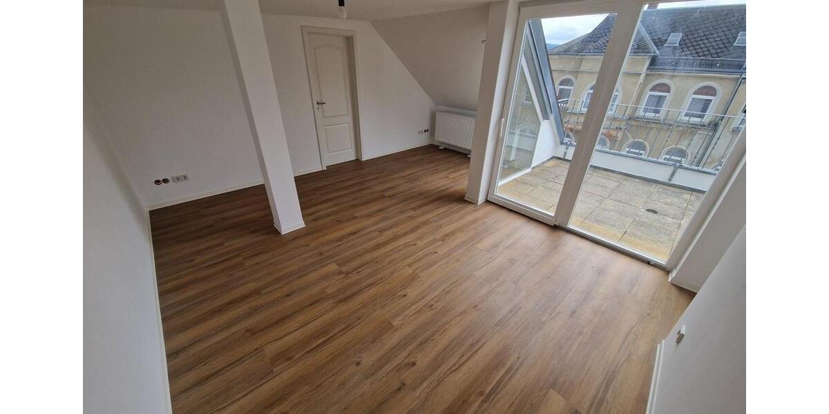 Etagenwohnung Auerbach/Vogtland Vogtland - 4 Zimmer, 140 m&sup2;, 840&euro; | Angebot:21812249